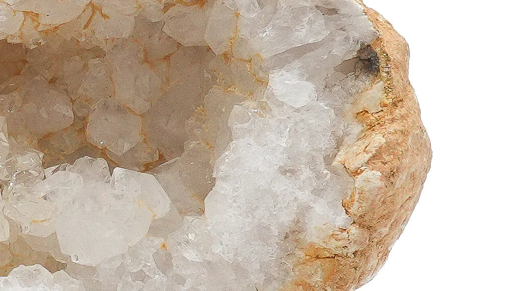 zoom sur geode de cristal de roche