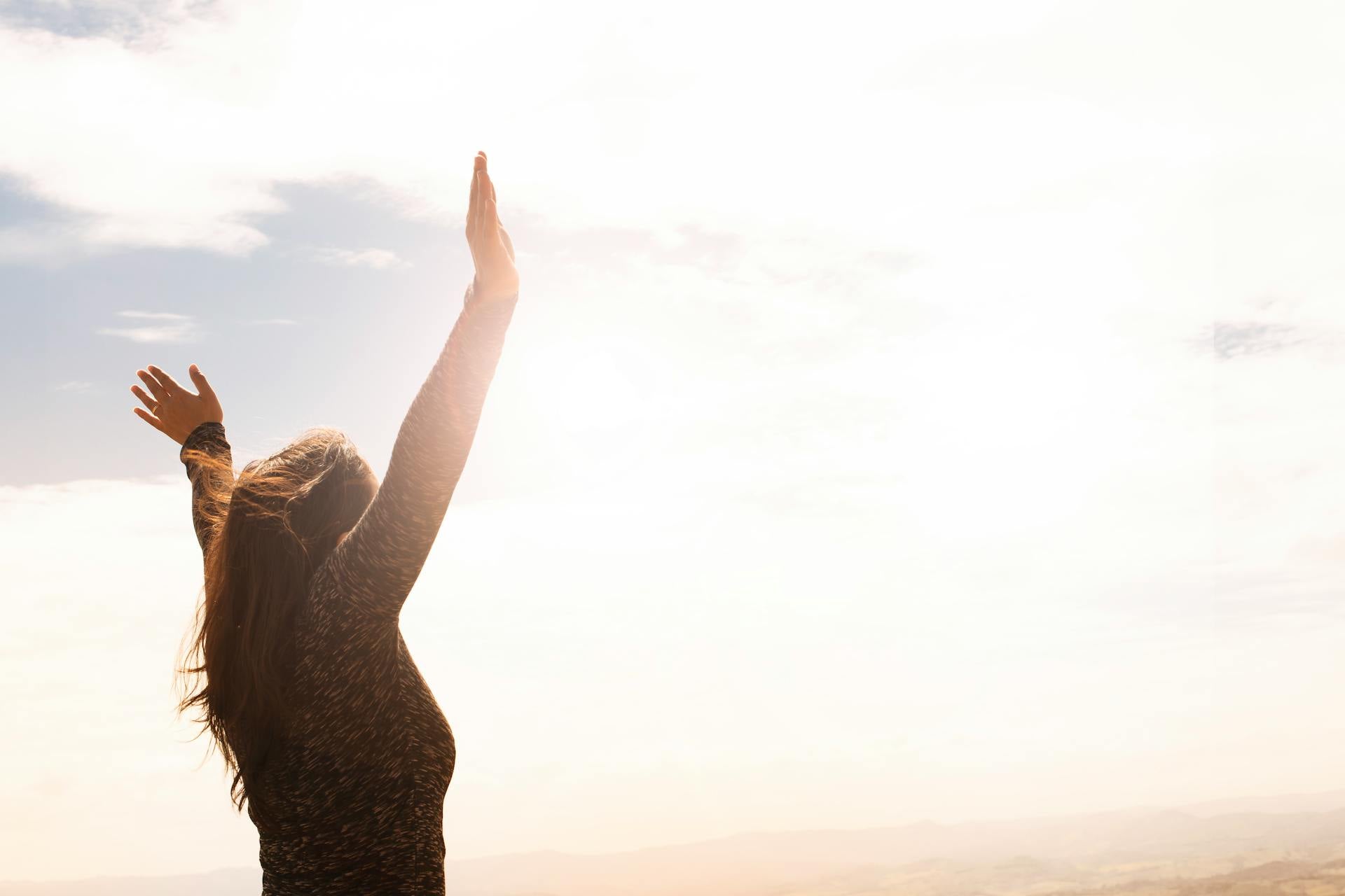 femme libre du tabac grace a la lithotherapie