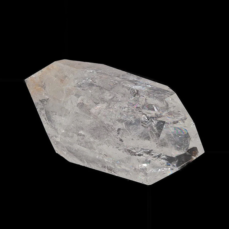 minéraux-brésiliens-pointe-cristal-de-roche-grande-taille