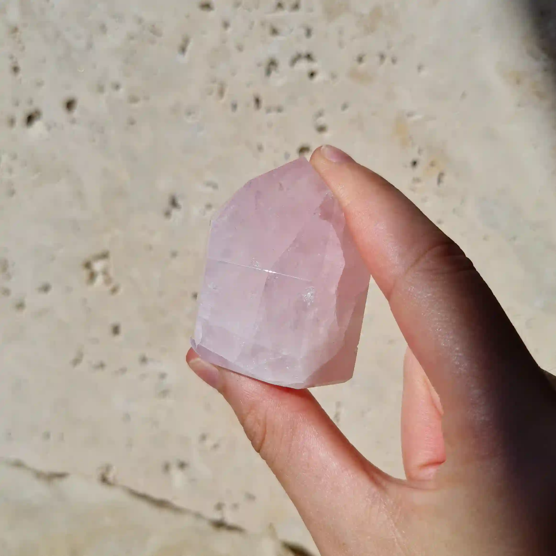 quartz-rose-en-pointe
