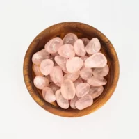Pierres roulées en quartz rose